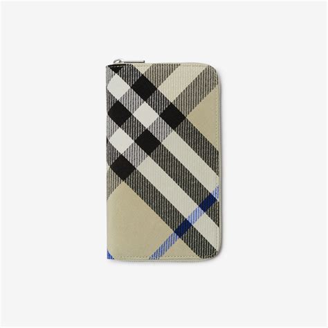 burberry londonbzip mens with pattern|Large Check Zip Wallet in Lichen .